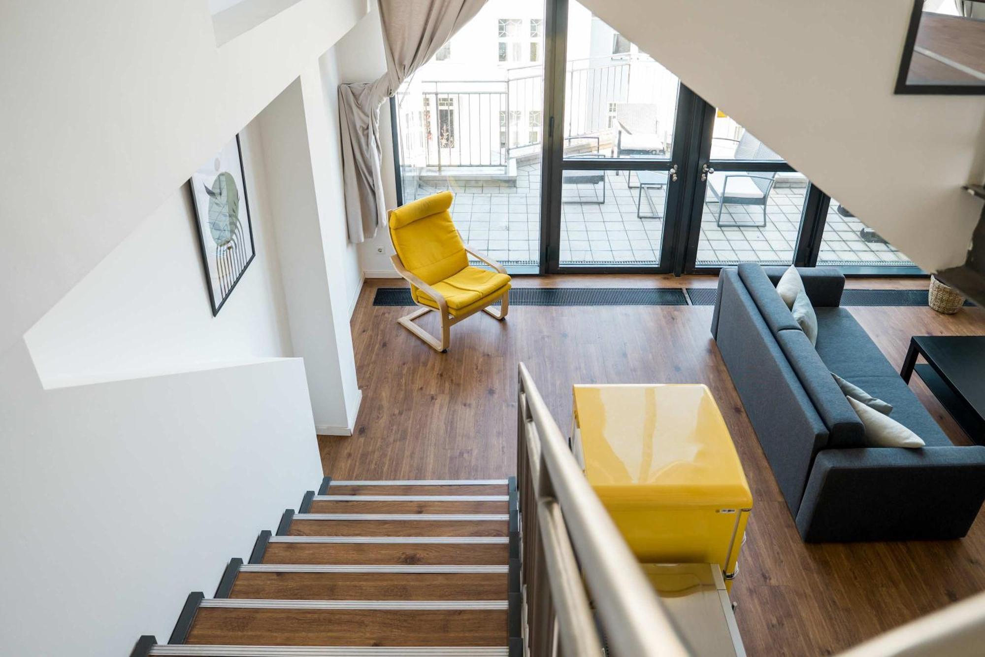 Fantastic Loft With Balcony *